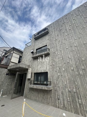 新宿区大久保２丁目の賃貸マンションの外観