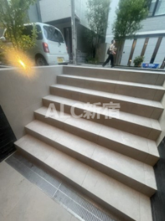 VISTA ASAGAYA .Nのエントランス