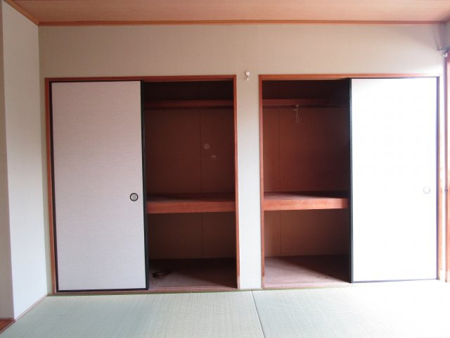 クレール津福Ⅰ【10,000円キャッシュバック対象物件】の収納|専用の収納スペースです