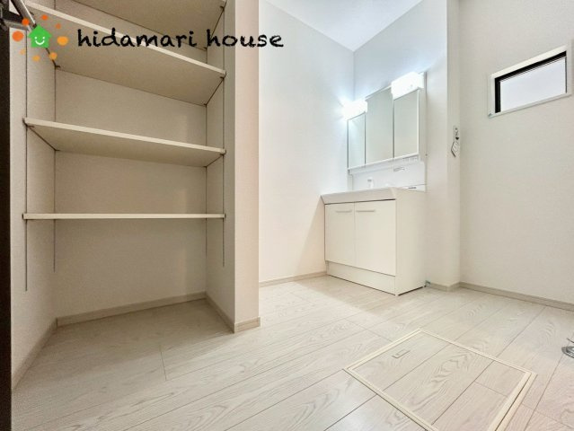 伊奈町本町2丁目20期　新築戸建　エルデ02の洗面所