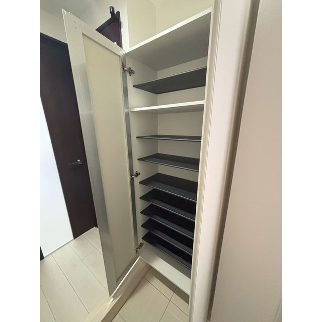 LIBTH筑紫駅前Ⅱの収納