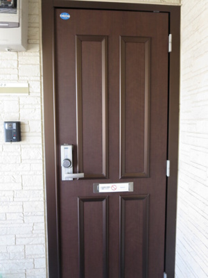 【玄関】 | フルール・プリムヴェール D棟 | 【フルール・プリムヴェール D棟】玄関