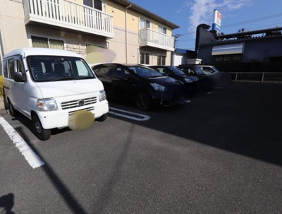 【駐車場】 | フルール・プリムヴェール D棟 | 【フルール・プリムヴェール D棟】駐車場