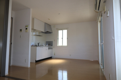 【居間・リビング】 | フルール・プリムヴェール D棟 | 【フルール・プリムヴェール D棟】居室・リビング