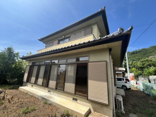 甲府市岩窪町中古戸建住宅