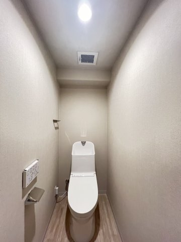 大和高田アーバンコンフォートのトイレ|温水洗浄便座付きトイレ