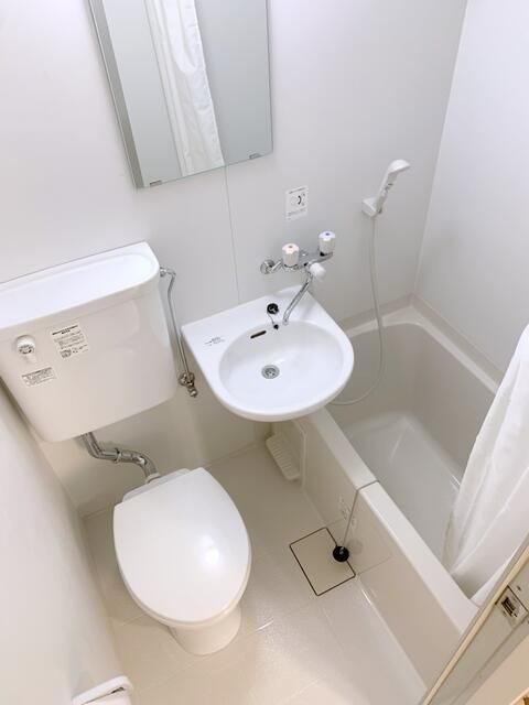 鈴木ハイツの浴室