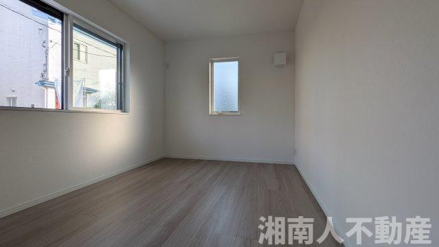 藤沢市辻堂元町５丁目８－１８新築戸建ての洋室|使い勝手のいい洋室です