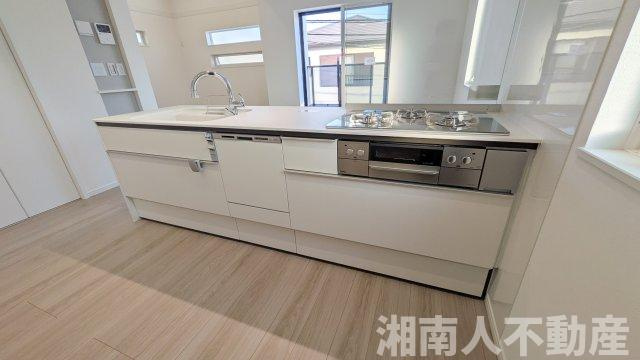 藤沢市辻堂元町５丁目８－１８新築戸建てのキッチン|きれいなキッチンです