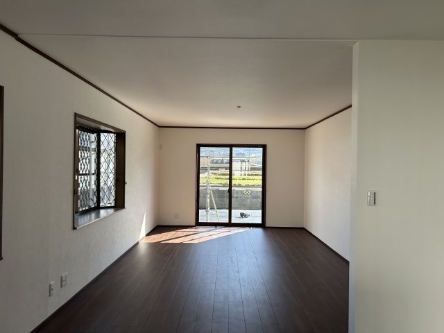 土居町津根　中古戸建の居間・リビング