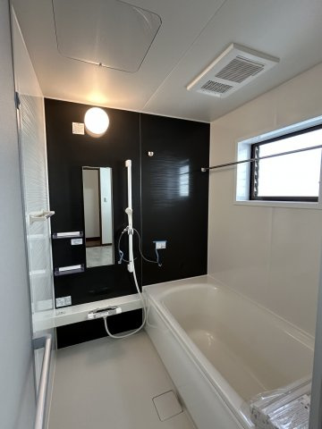 土居町津根　中古戸建の浴室