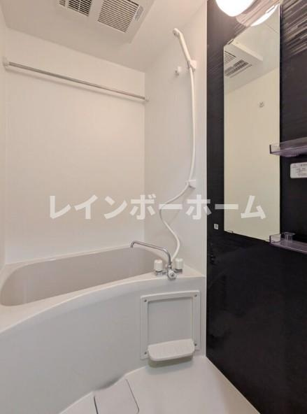 Alivis船橋Eastの浴室