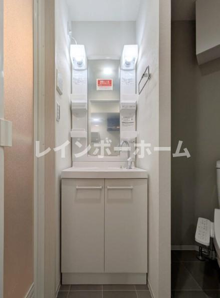 Alivis船橋Eastの独立洗面台