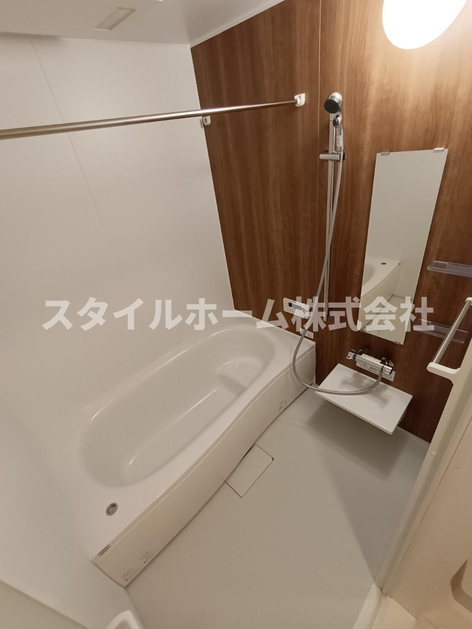 ミエル　ノールの浴室|同建物内別部屋の写真です。