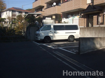 【駐車場】 | リバーサイドハイツ