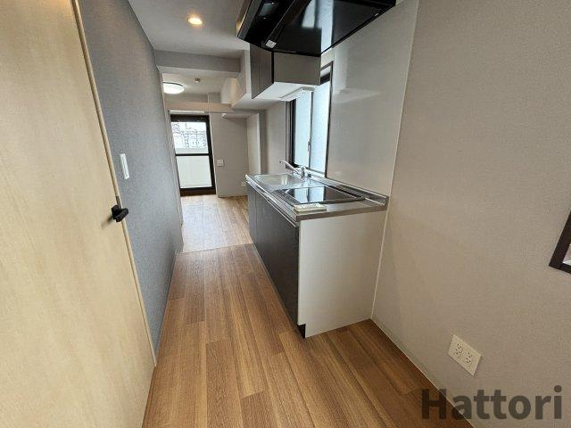 Re-be東三国のキッチン