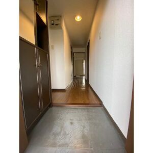 グランボナールの玄関