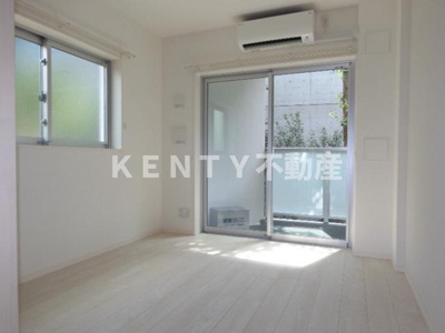 【居間・リビング】 | CREALpremier目黒 | おしゃれな居間です