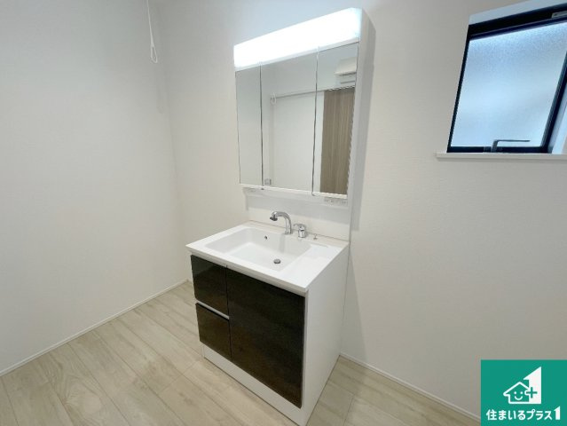 東近江市東沖野　第1期　新築一戸建ての外観|周辺は落ち着いた街並みの住宅地！子育てがしやすい住環境です！まだ未完成ですが、現地でしかわからない事もございます。是非一度ご覧ください。