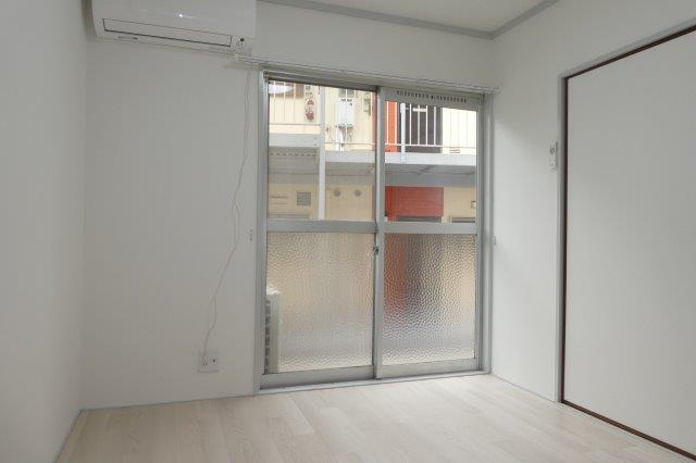 グリーンヒルズＡの洋室