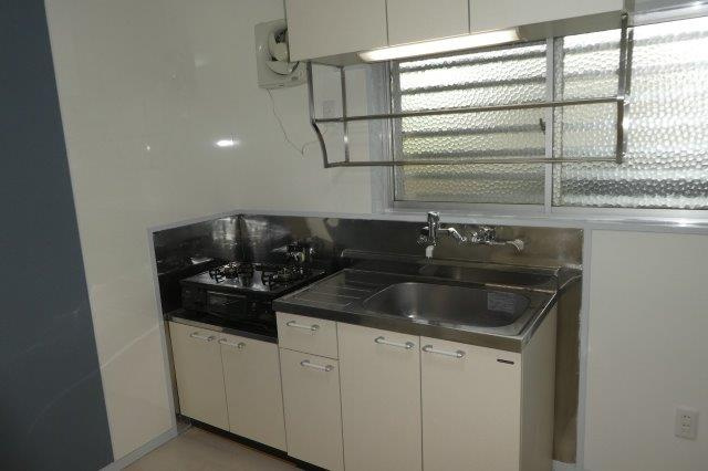 グリーンヒルズＡのキッチン