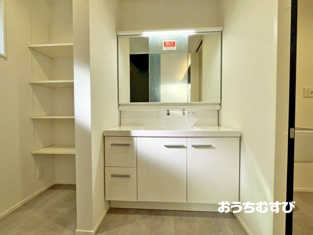 守山区城土町(全1棟)の独立洗面台