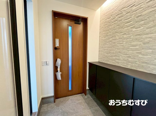 守山区城土町(全1棟)の玄関