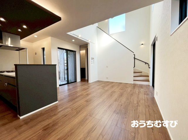 守山区城土町(全1棟)の居間・リビング