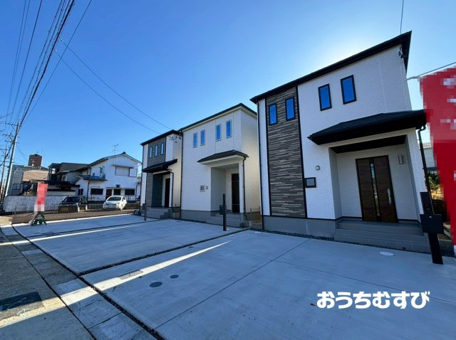 名東区香流8期(全3棟)の前面道路含む現地写真