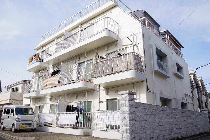 中野区若宮３丁目の賃貸マンションの外観