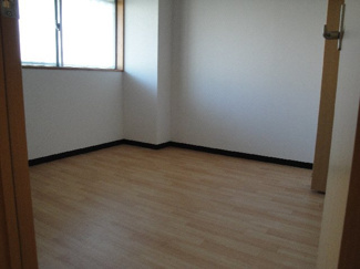 【洋室】 | 福間口マンション