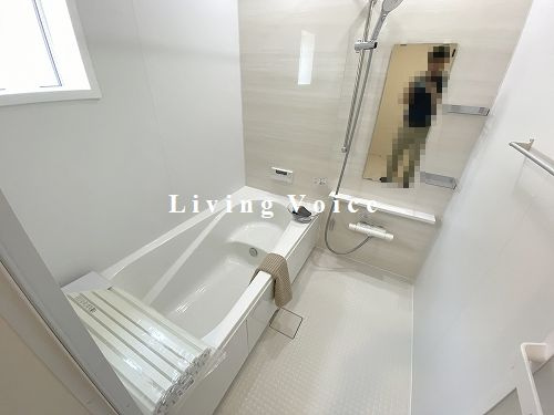 【居間・リビング】 | 【仲介手数料０円】伊勢原市高森台1丁目第1期　新築一戸建て　2号棟　全2棟 | 1号棟　伊勢原市高森台1丁目　新築一戸建て　全2棟