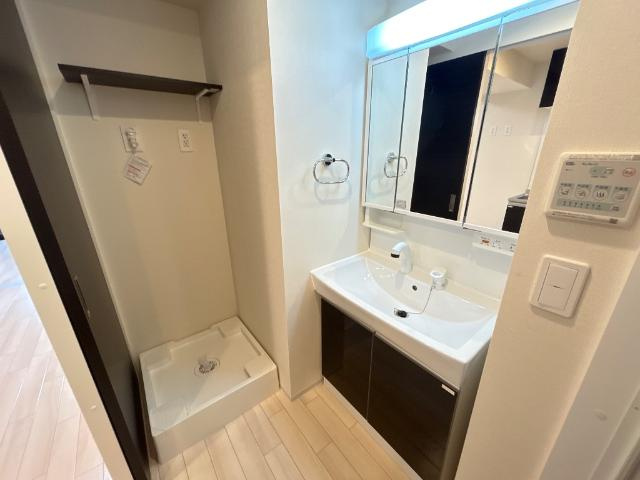 ピーニャ市川の洗面所|洗髪洗面化粧台