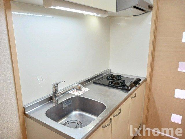 プレジェーネ　一津屋のキッチン