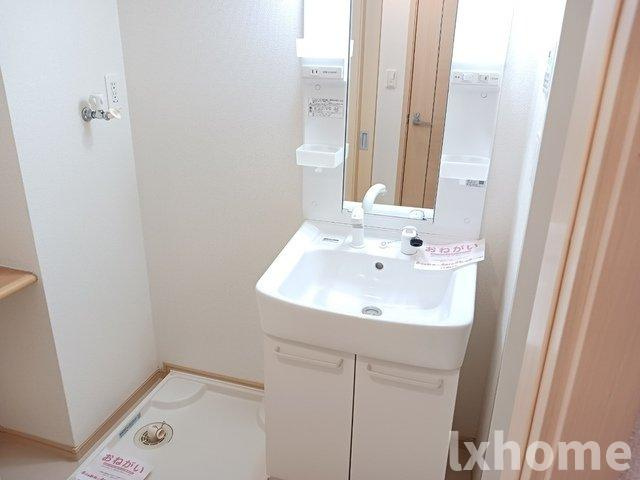 プレジェーネ　一津屋の洗面所