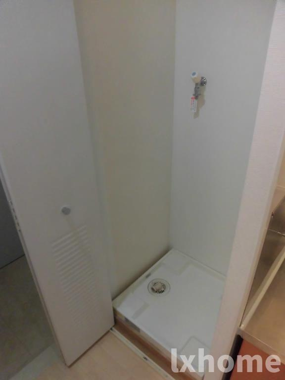 ヴィラサくらの内装|ゆったりとした空間のトイレです