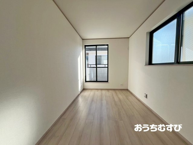 名東区香流8期(全3棟)の洋室