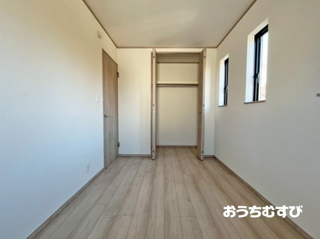 名東区香流8期(全3棟)の洋室