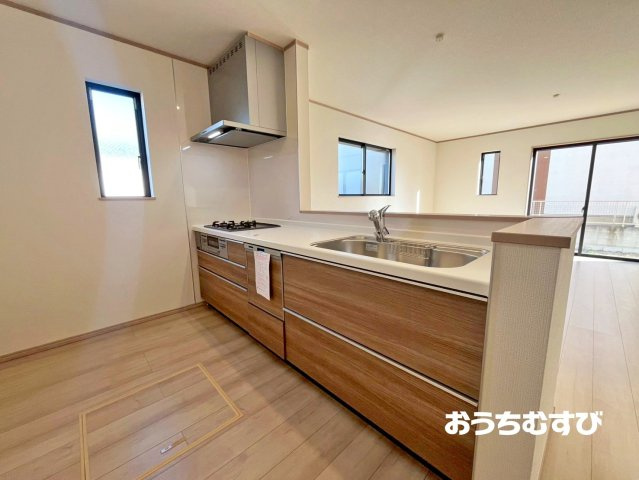 名東区香流8期(全3棟)のキッチン