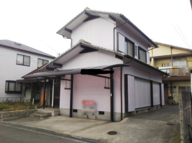 今在家一戸建ての外観