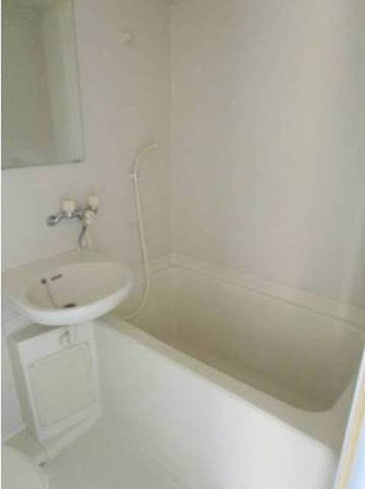 コーポラスVB【キャッシュバック対象物件】の浴室|日々の疲れを癒すお風呂付です