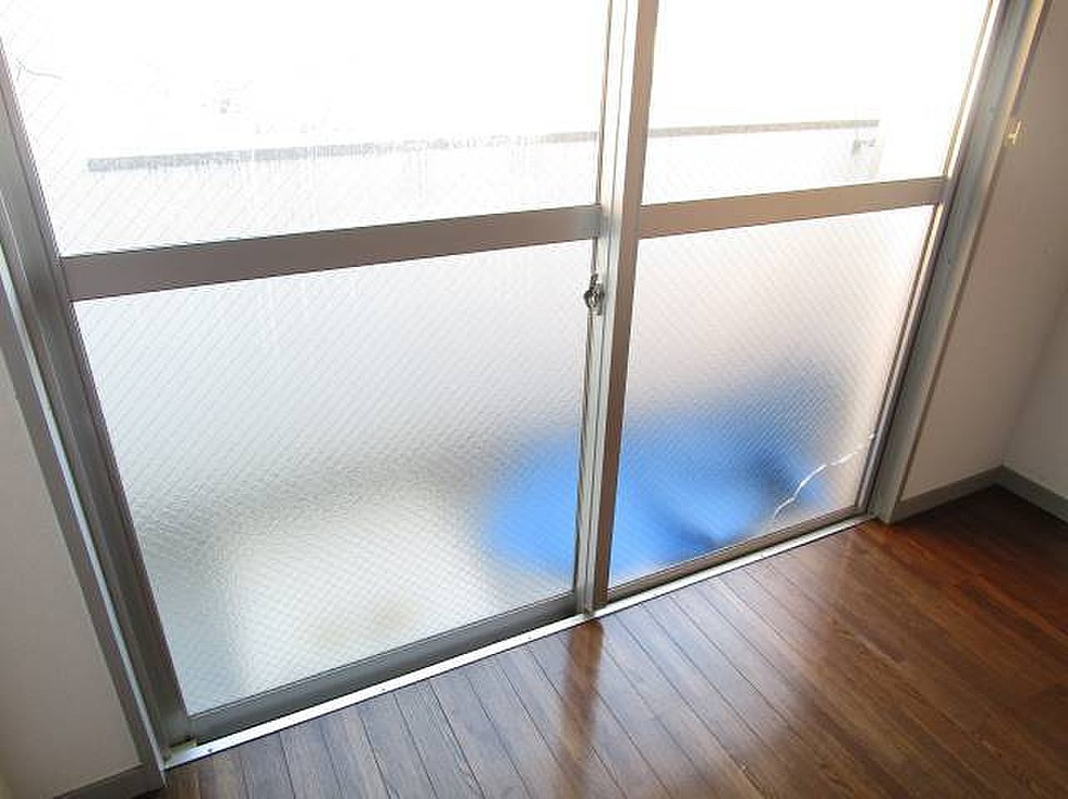 コーポラスVB【キャッシュバック対象物件】のバルコニー|バルコニーがあります