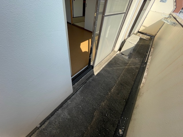 【バルコニー】