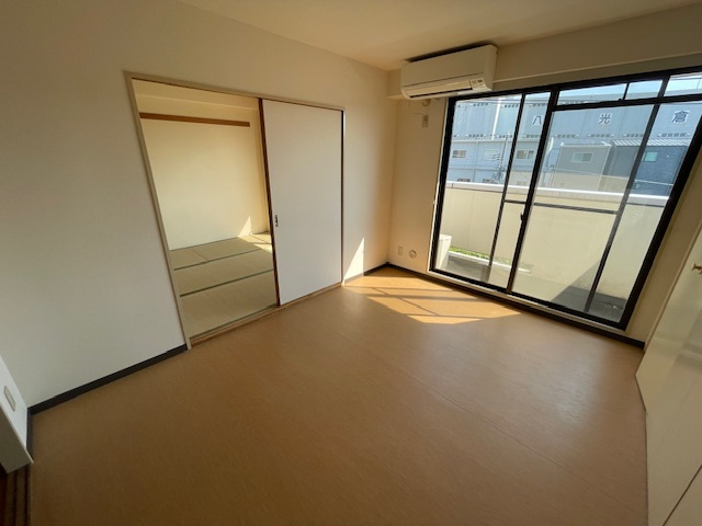 【居間・リビング】