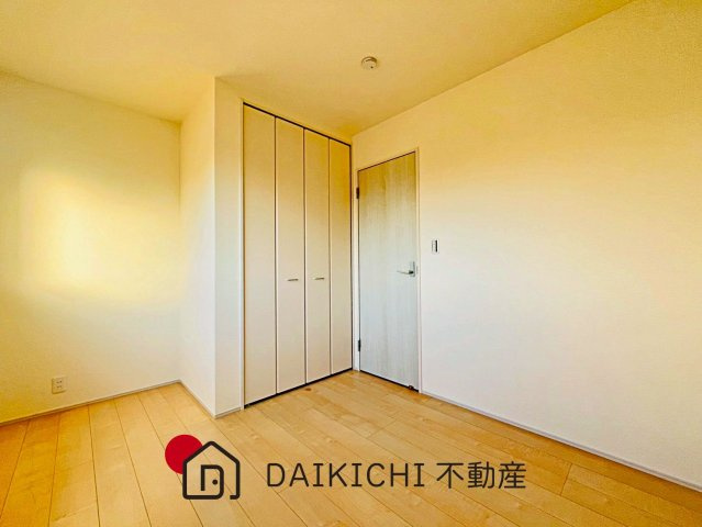 【洋室】 | 鴻巣市屈巣第4　Livele Garden.S　新築戸建　全8棟　2号棟