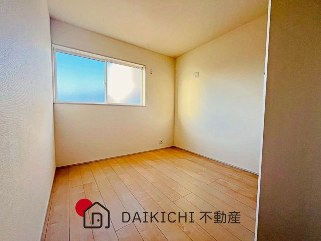 【洋室】 | 鴻巣市屈巣第4　Livele Garden.S　新築戸建　全8棟　2号棟