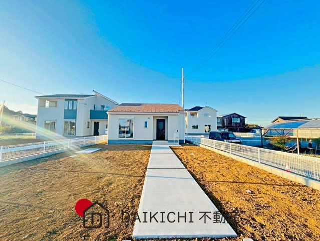 【外観】 | 鴻巣市屈巣第4　Livele Garden.S　新築戸建　全8棟　2号棟