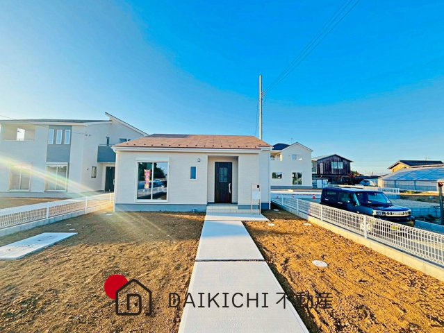 【外観】 | 鴻巣市屈巣第4　Livele Garden.S　新築戸建　全8棟　2号棟