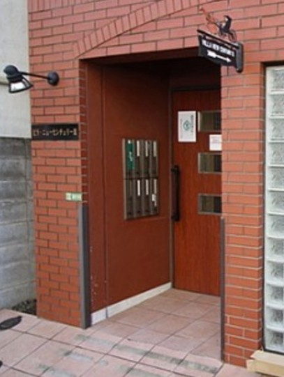 ビラ・ニューセンチュリーⅢのエントランス