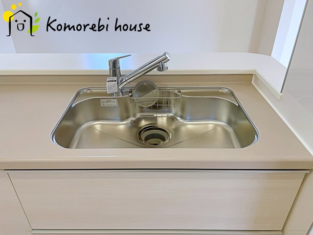 鴻巣市屈巣　第4　新築一戸建て　リーブルガーデン　03のキッチン|10/30　撮影済み